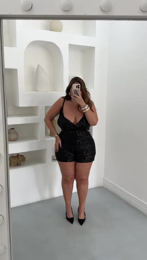 Macaquinho Paetê Preto