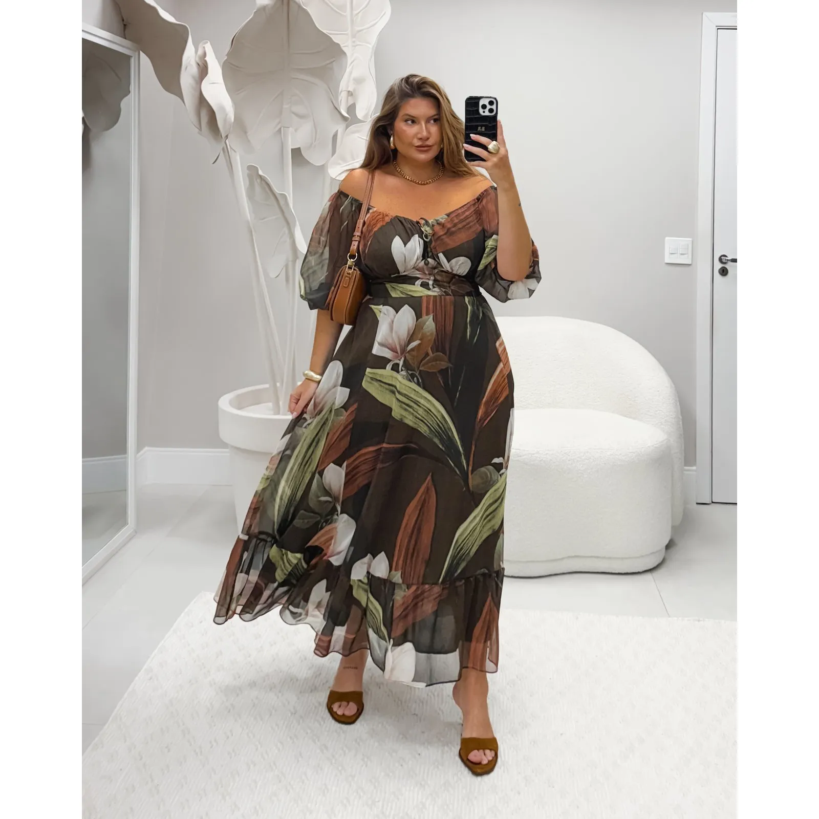 Vestido Helena - COMPRE 1 LEVE 2 + GANHE UMA BOLSA (LOOK COMPLETO)